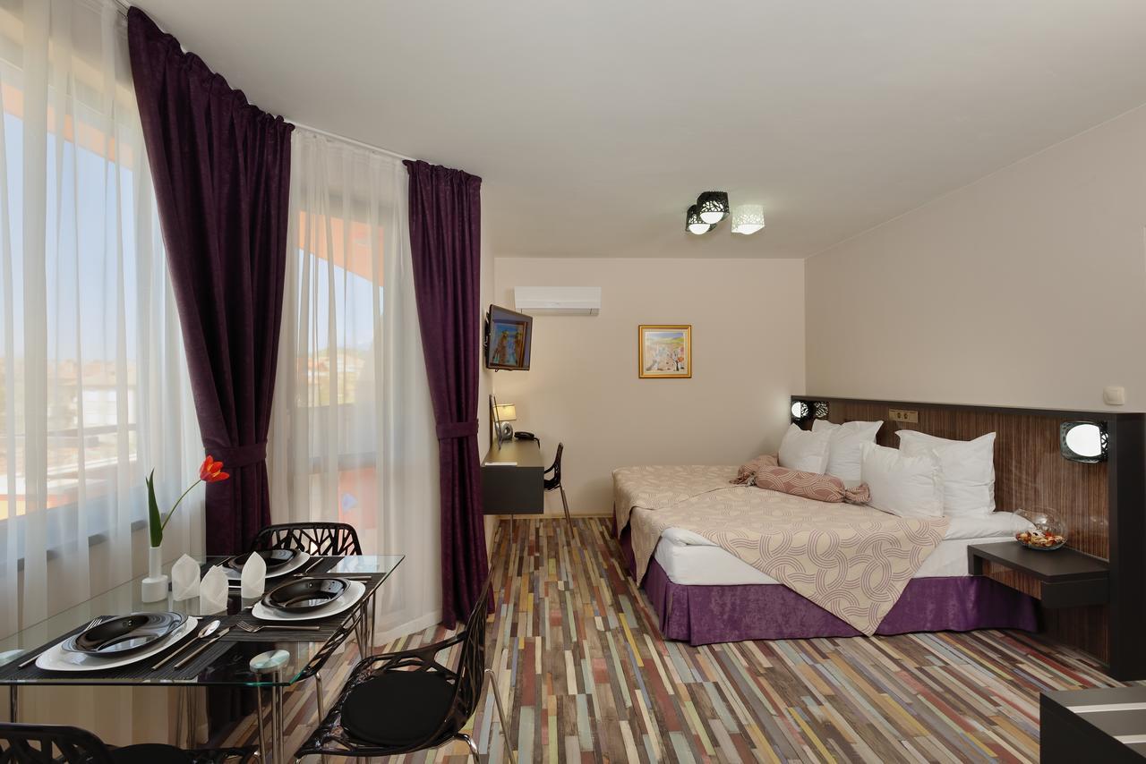 Hotel Hello Hissar Hisarya Ngoại thất bức ảnh