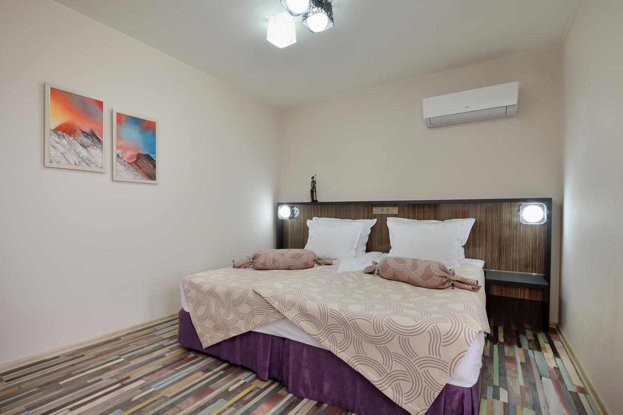 Hotel Hello Hissar Hisarya Ngoại thất bức ảnh
